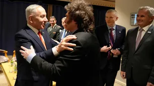 Milei salió a bancar a Netanyahu por las elecciones en Israel, pero sigue mudo por el caso Flávio Bolsonaro