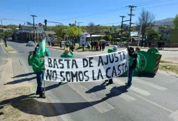 Trabajadores de IOSFA en Córdoba: “Esto es un genocidio, porque en esta época no tenemos dónde buscar trabajo”