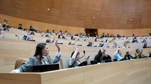 La Unicameral vuelve al “barro”: el PJ redobla la ofensiva contra Ferrero y la UCR contraataca