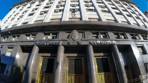 El Tesoro adjudicó $11,56 billones y logró un rollover del 107% en la última licitación