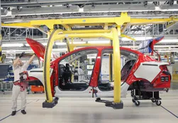 Stellantis frena la producción en Córdoba y adelanta vacaciones por la caída de las ventas