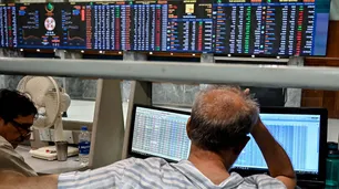 Las bolsas globales se sacuden entre el boom de la inteligencia artificial, el petróleo a US$115 y la expectativa por la Fed