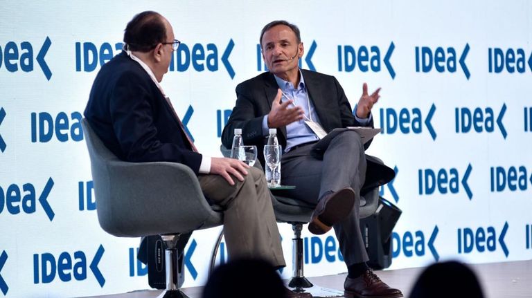 Julio Velarde, presidente del Directorio del Banco Central de Perú- coloquio IDEA