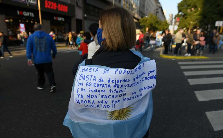 Banderazo contra el Gobierno. 