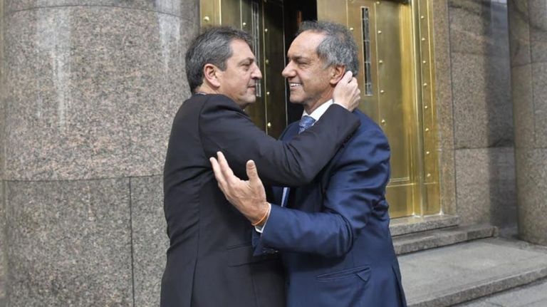 Sergio Massa junto a Daniel Scioli