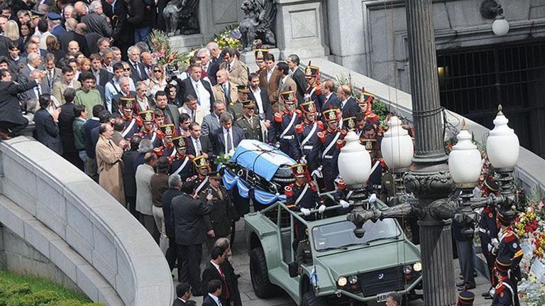 Evita, Perón, Alfonsin y Kirchner 20201125