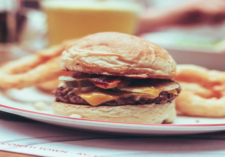 Hamburguesas Torombolo. Pueden venir con entradas muy generosas