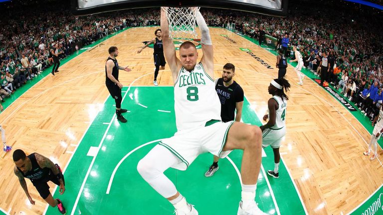 Finales de la NBA: Boston arrancó con una clara victoria sobre Dallas.