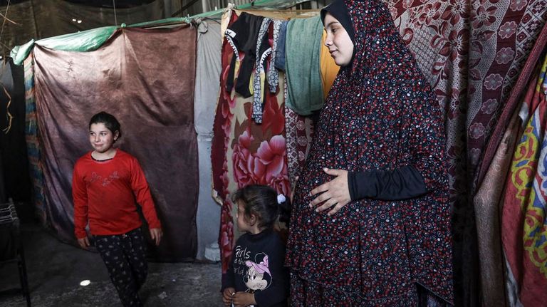 Mujeres embarazadas en la Franja de Gaza