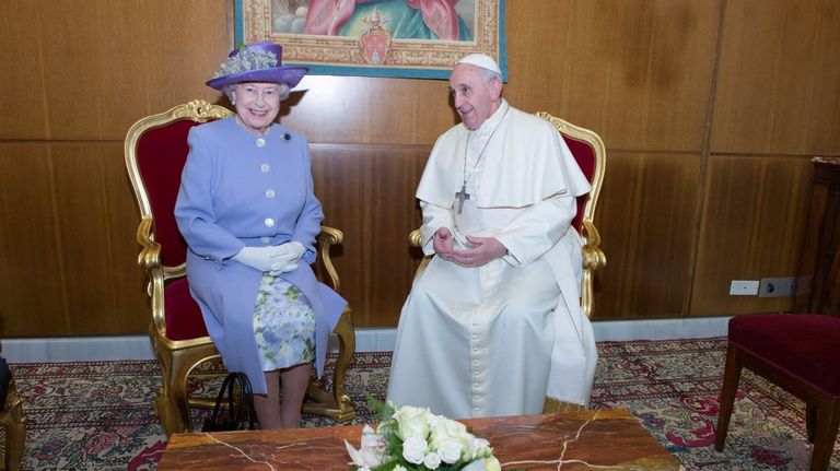 Isabel II, reina de Gran Bretaña desde 1952