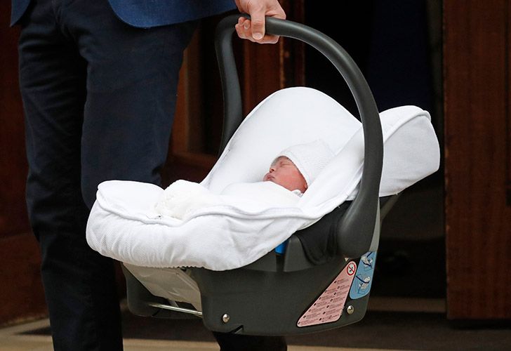 catalina-guillermo-baby-royal-04232018-01