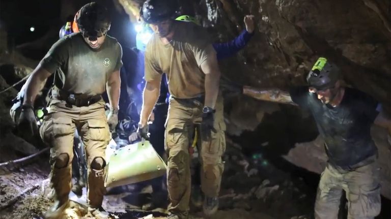cueva tailandia07122018
