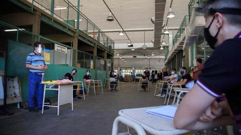 Escuelas Tecnicas Regreso a clases 20201014
