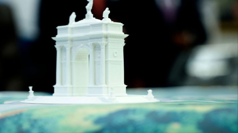 La controvertida propuesta de Trump de un “arco de triunfo” en Washington para inmortalizar un legado