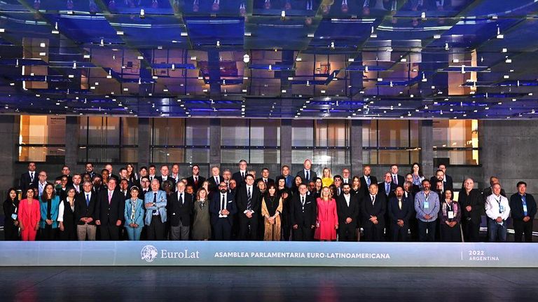 Apertura de la decimocuarta sesión plenaria de EuroLat 2022 20220413