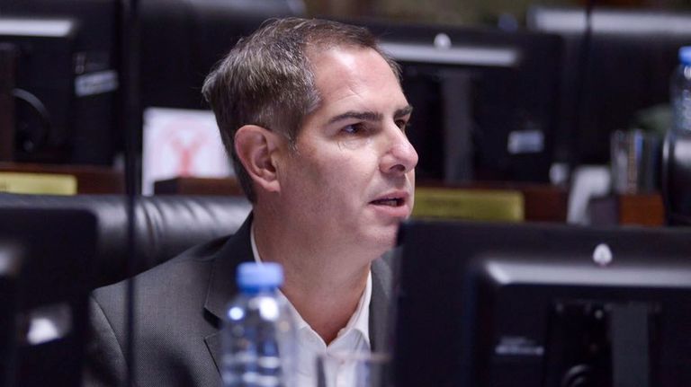 Legislador porteño Santiago Roberto.