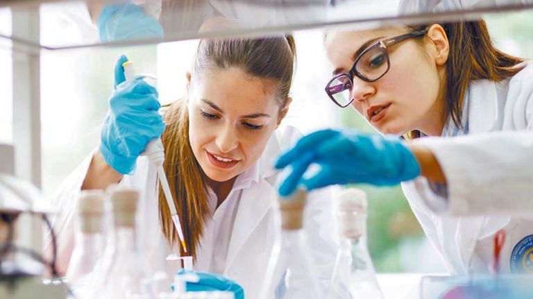 20210313_mujer_ciencia_shutterstock_g