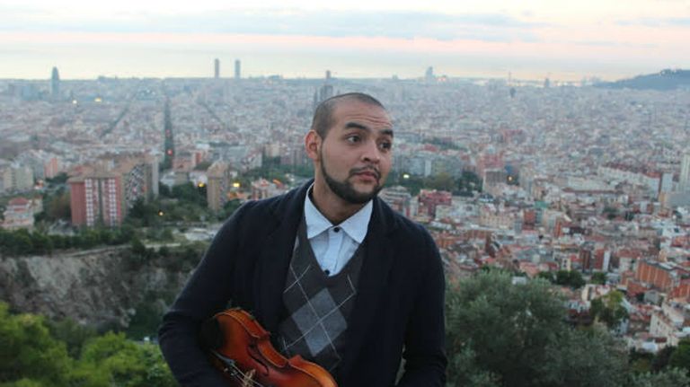 Jonatan Arrejín, violinista, 24 años