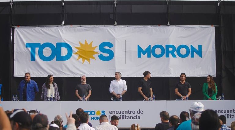 Máximo Kirchner en Morón 20221010
