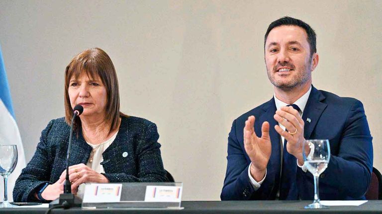 20230624_bullrich_petri_cedoc_g