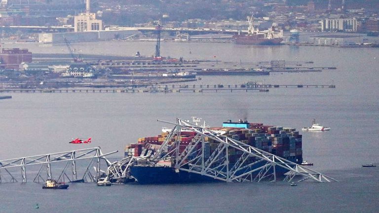 Una vista del buque de carga Dali que se estrelló contra el puente Francis Scott Key 20240326