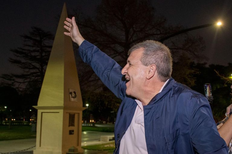 Francioni festejando en Leones
