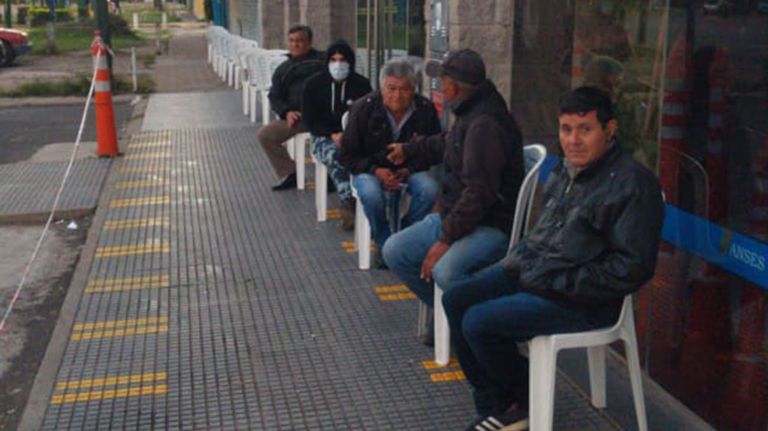 Bancos fin de semana 04042020