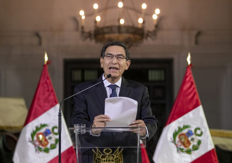 martin vizcarra peru