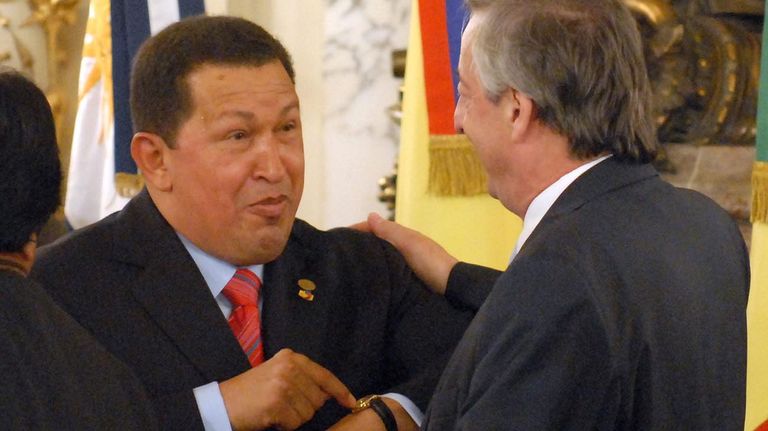 Hugo Chavez y Nestor Kirchner 20211019