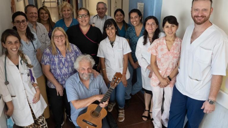 Angeles del Garrahan: parte del equipo que con enorme profesionalismo y humanidad lidía con el cáncer infantil.