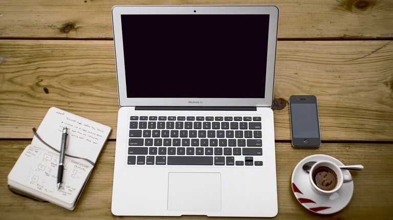 coronavirus-teletrabajo-remoto-computadora