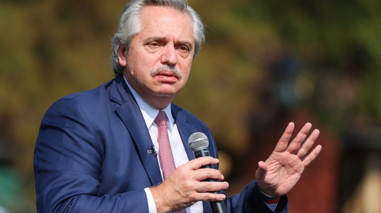 Alberto Fernández