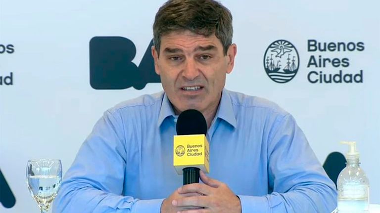  Fernán Quirós anunciando terceras dosis en CABA 20211028