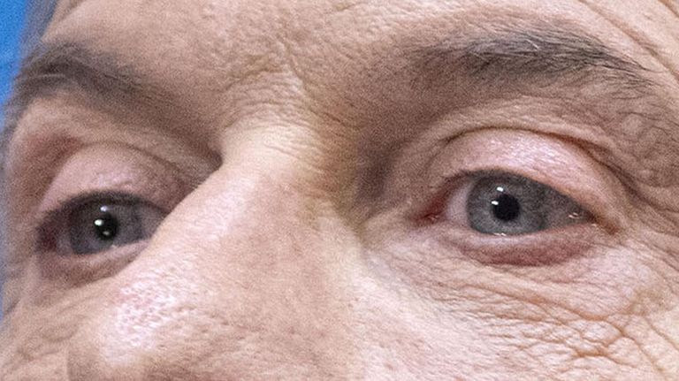 gestos y actitudes de los políticos 20210920
