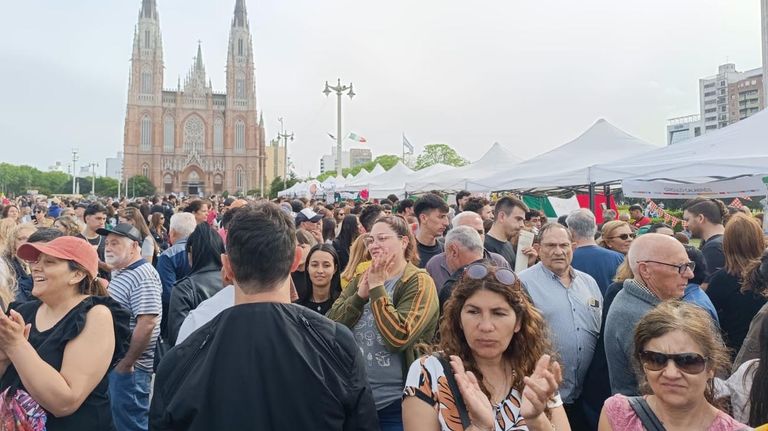 Italia en Piazza, proyecto Italia