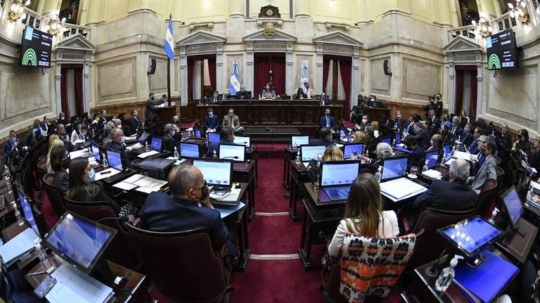 senado 20211006