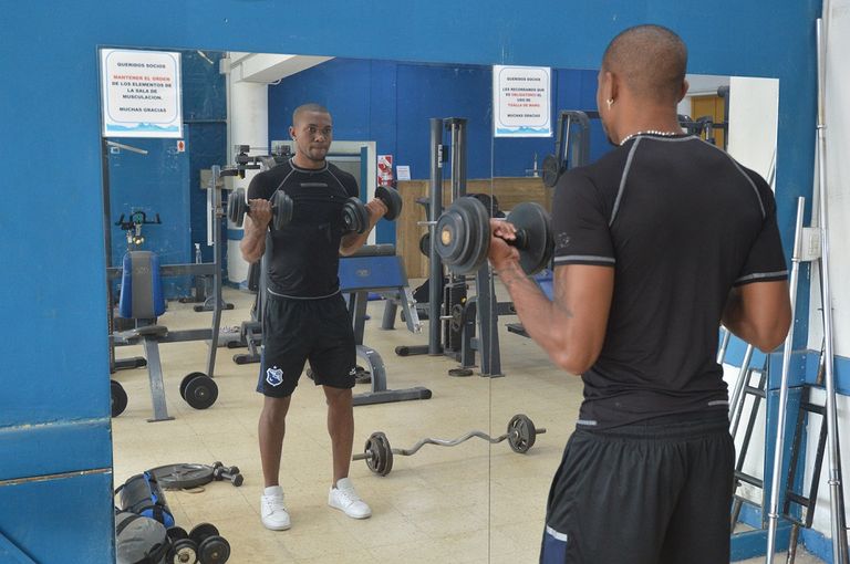 Emeka Oparaugo en Juniors