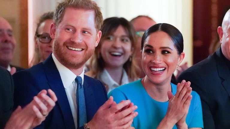 reina isabel windsor harry meghan