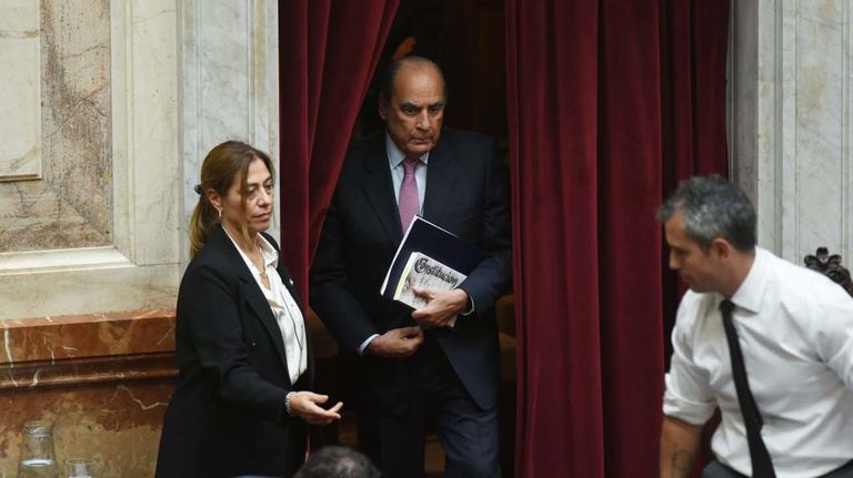 Guillermo Francos en diputados20250429