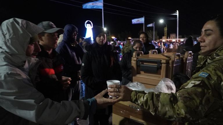 La tradicional vigilia en Río Grande, para homenajear a los excombatientes de Malvinas.