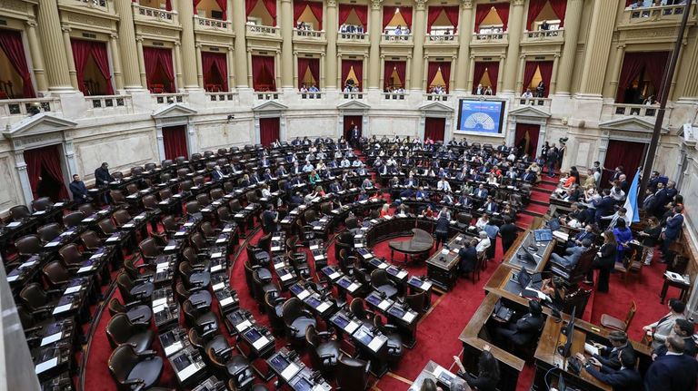 Diputados realizó expresiones en minoría