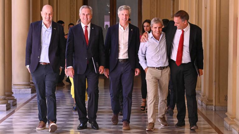 Manuel Adorni X 20260206