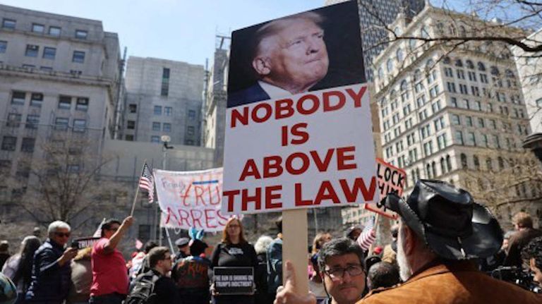 Donald Trump juicio 20230404