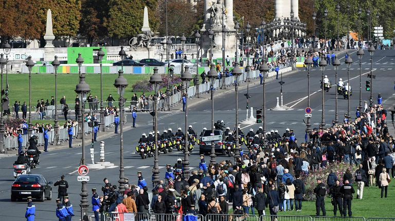 Funeral con honores a Chirac.