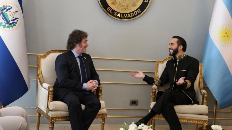 20240601 Javier Milei mantuvo un encuentro privado con Nayib Bukele, presidente de El Salvador