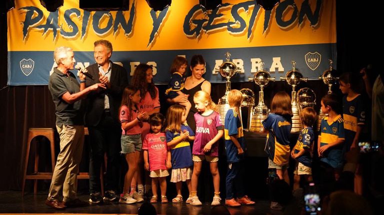 Andrés Ibarra se lanzó como candidato a presidente de Boca con el apoyo de Macri 20221117