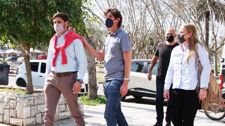 Martín Lousteau estuvo en Casilda, Santa Fe, con los candidatos del radicalismo en la provincia