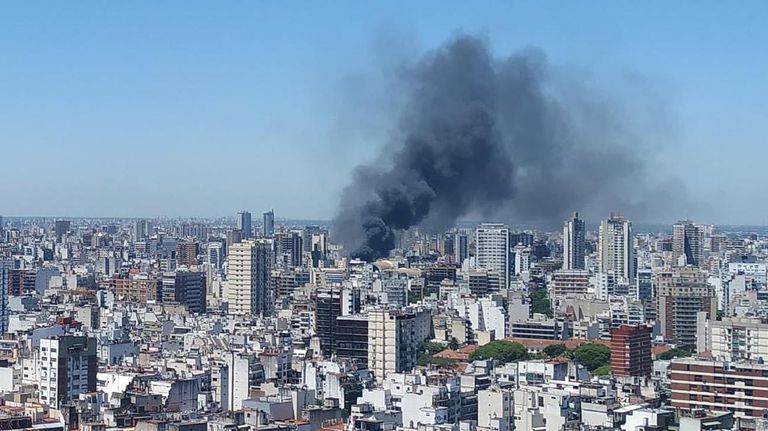 Incendio Zona Abasto 20211207 