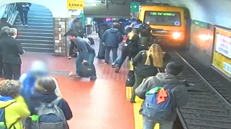 incidente subte linea d
