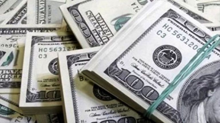 La dolarización de carteras se acelera de cara al 22 de octubre